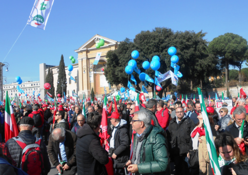 imm_5044_roma-cisl-cgil-uil-sabato-9.02.2019-136.jpg