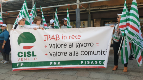 Ipab: dalla Regione ancora dilazione dei tempi della riforma. Così non va