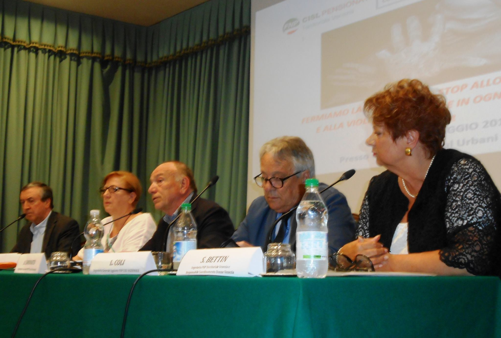 imm_9857_convegno_donne_venezia_8maggio_2.jpg